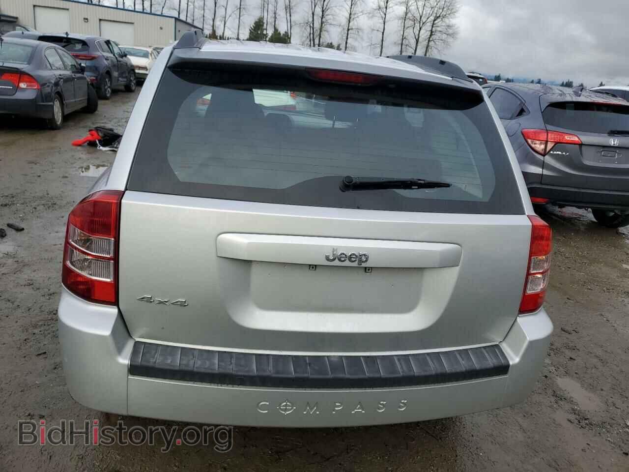 2010 JEEP COMPASS - VIN: 1J4NF4FB3AD649462 - Photo 6