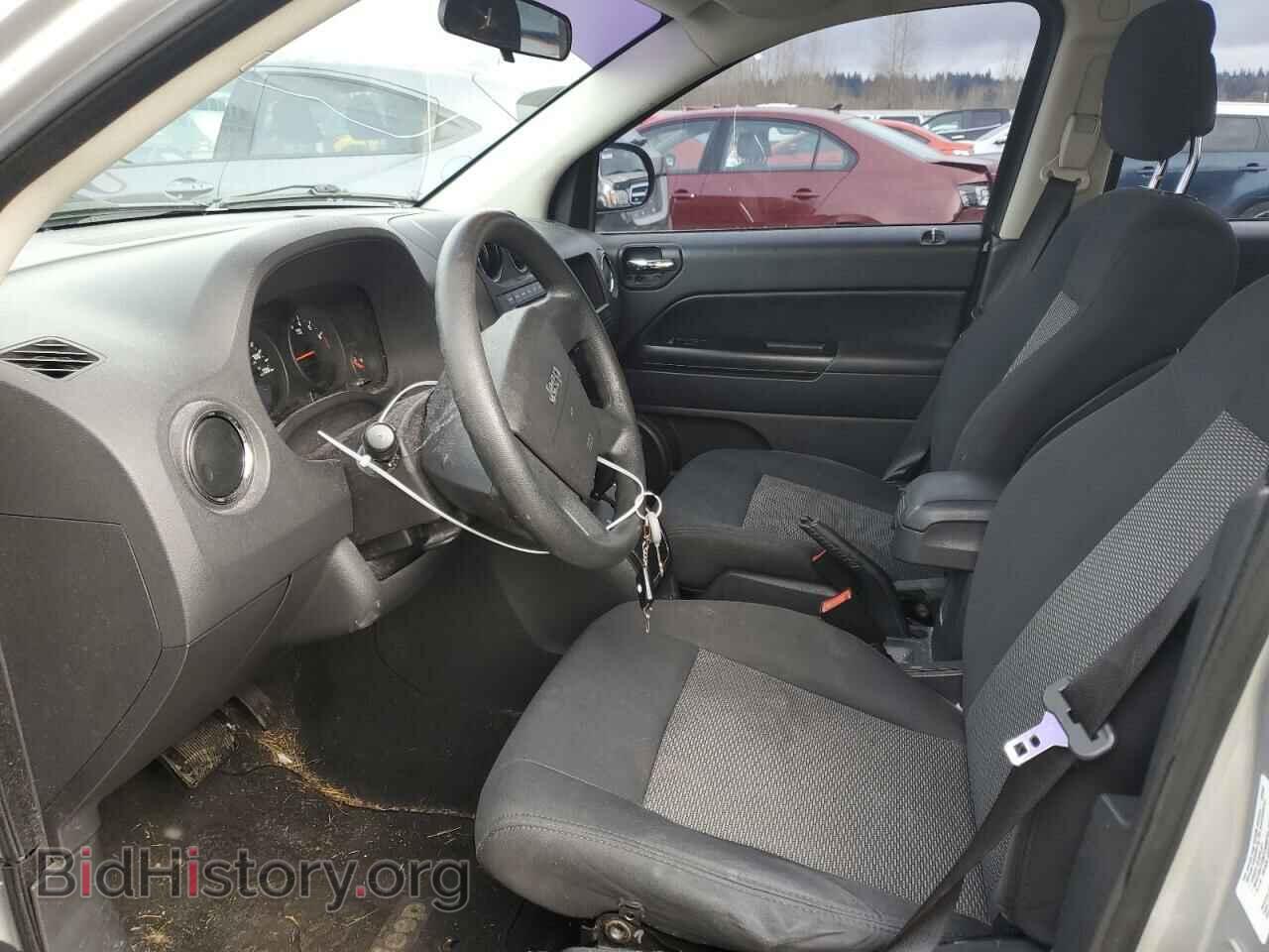 2010 JEEP COMPASS - VIN: 1J4NF4FB3AD649462 - Photo 7