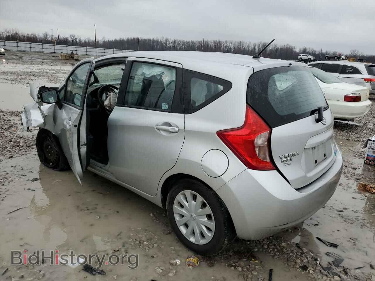 2015 NISSAN VERSA - VIN: 3N1CE2CP5FL405594 - Фото 2