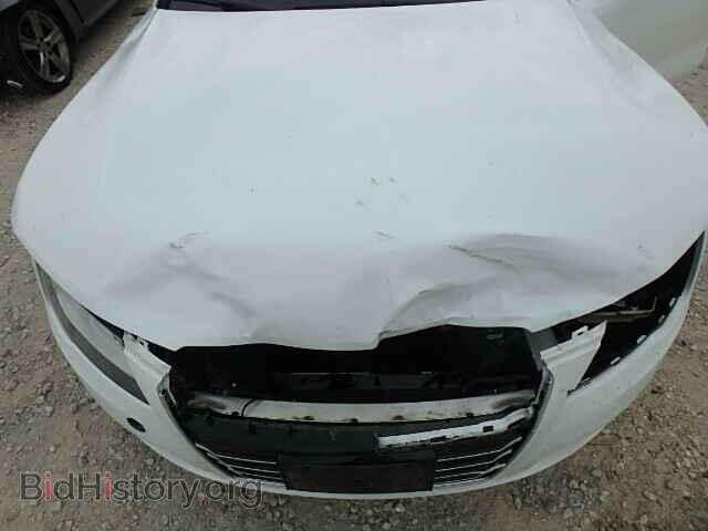 2012 AUDI A7 - VIN: WAUYGAFC4CN175538 - Фото 7