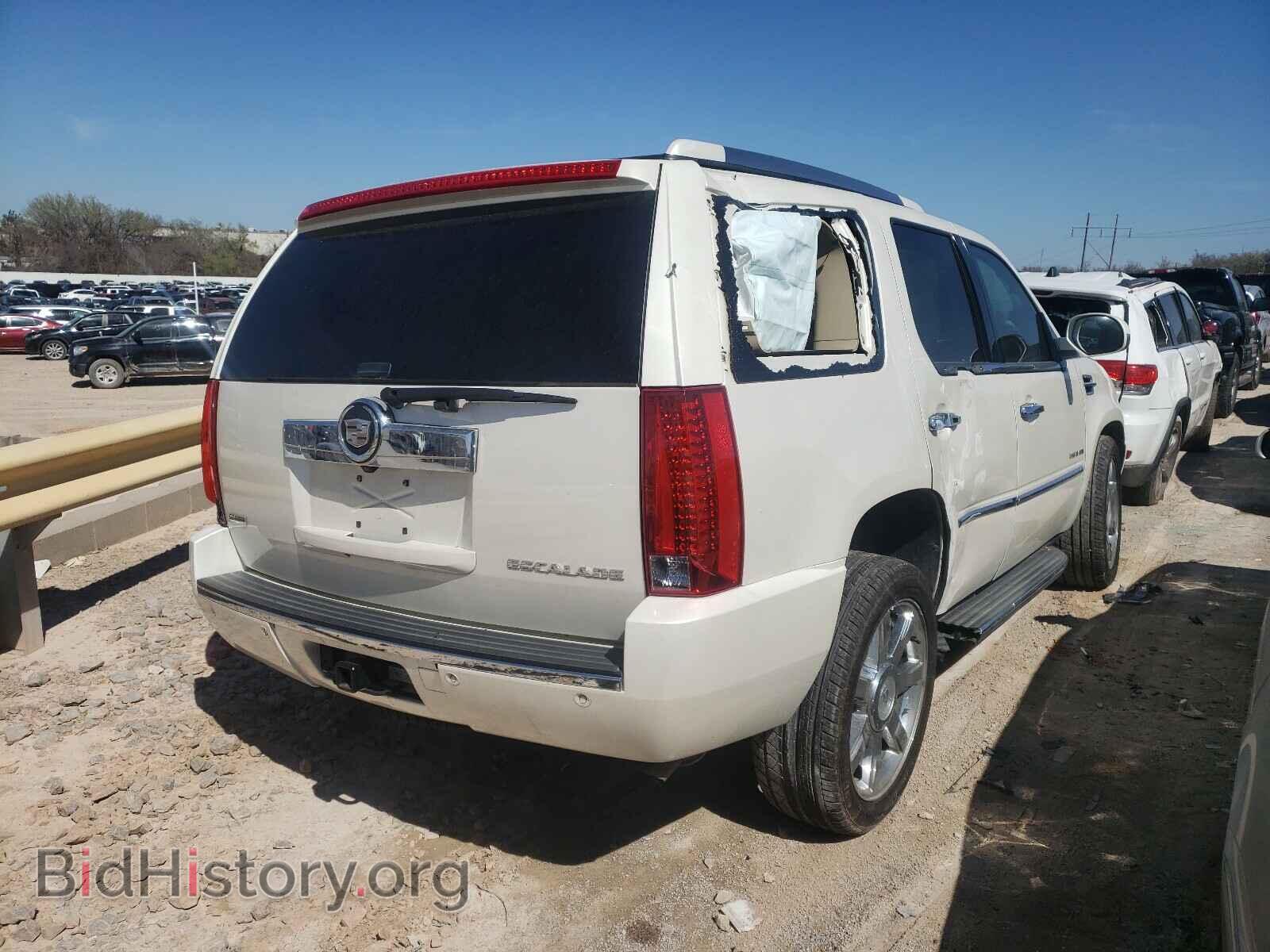 2012 CADILLAC ESCALADE - VIN: 1GYS3BEFXCR101131 - Фото 4