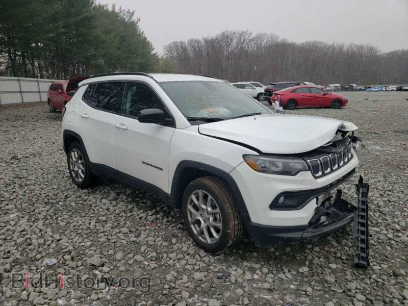 2022 Jeep COMPASS (VIN 3C4NJDFBXNT169424) — фото 4 из 13
