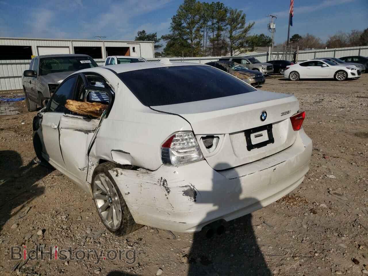 2011 BMW 3 SERIES - VIN: WBAPH5C5XBA444489 - Фото 3