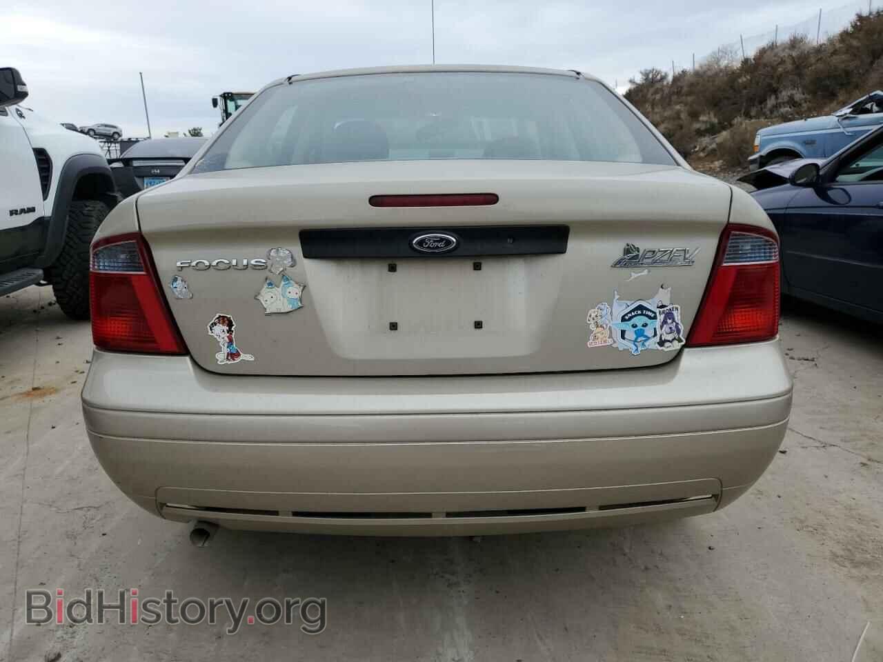 2007 FORD FOCUS - VIN: 1FAHP34N97W221454 - Фото 6