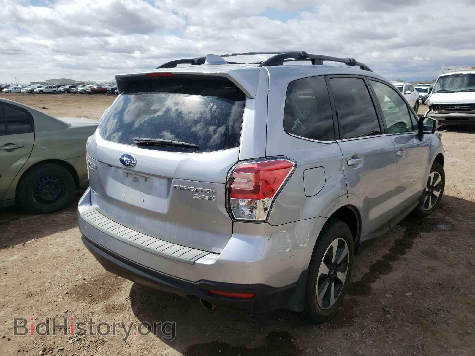 2017 SUBARU FORESTER - VIN: JF2SJAJC0HH809968 - Фото 4