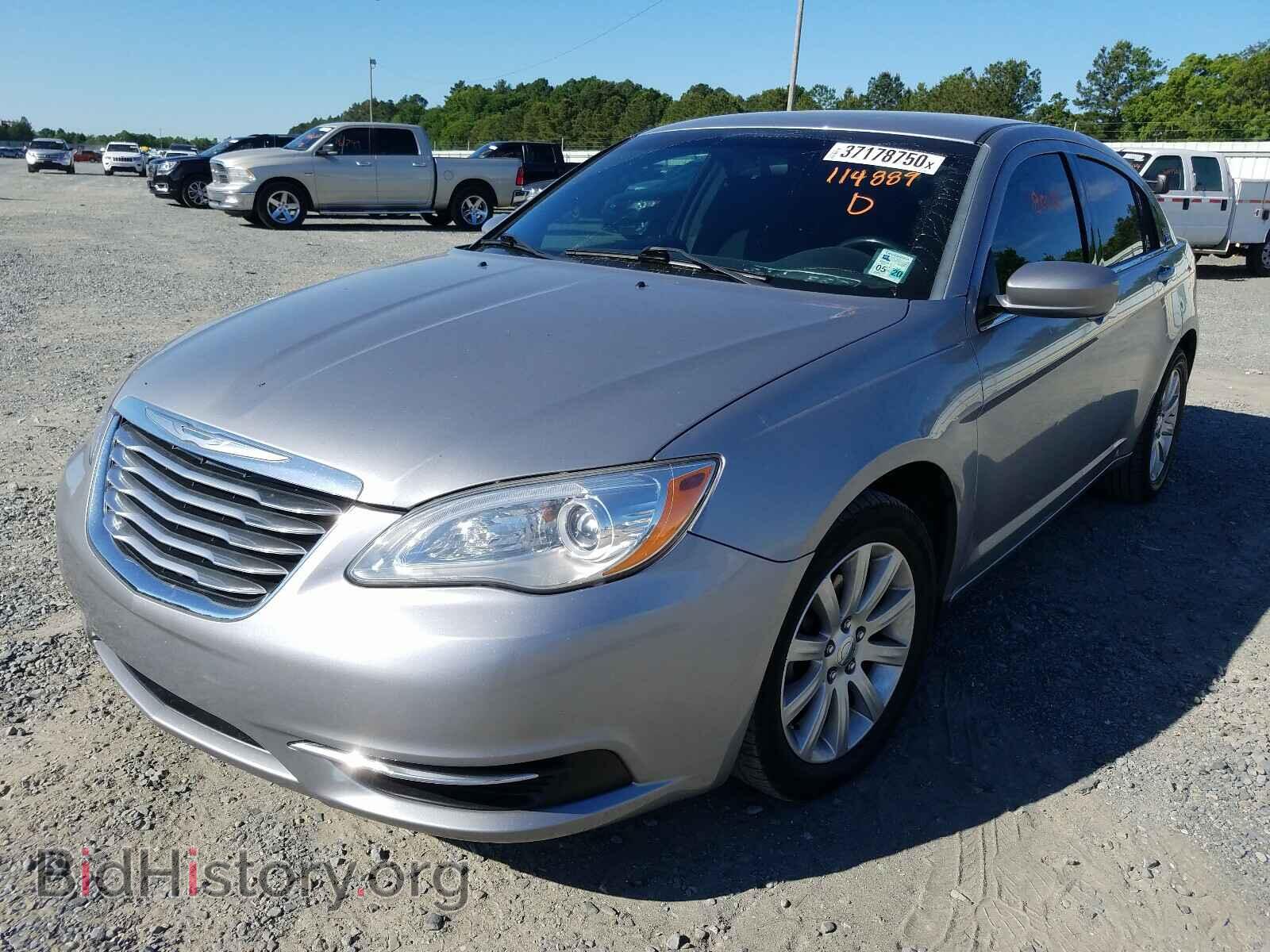 2014 CHRYSLER 200 - VIN: 1C3CCBBG5EN114889 - Фото 2