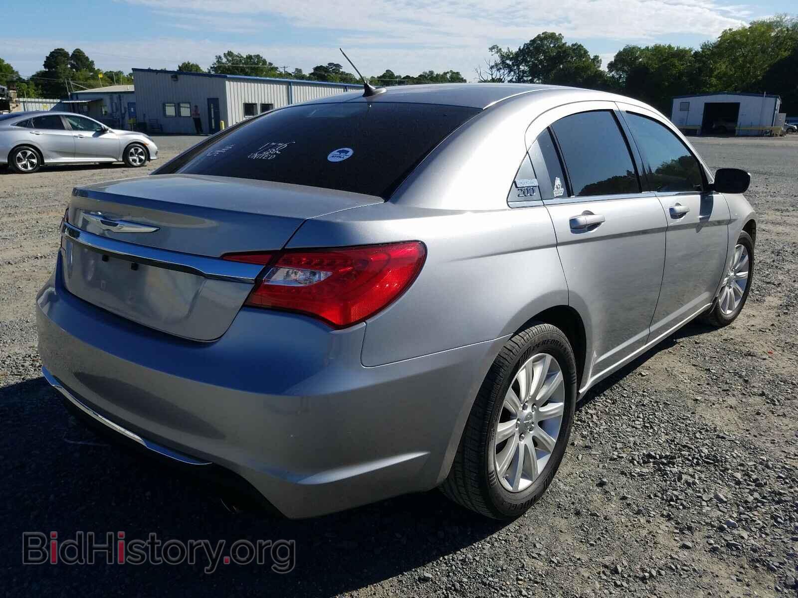 2014 CHRYSLER 200 - VIN: 1C3CCBBG5EN114889 - Фото 4