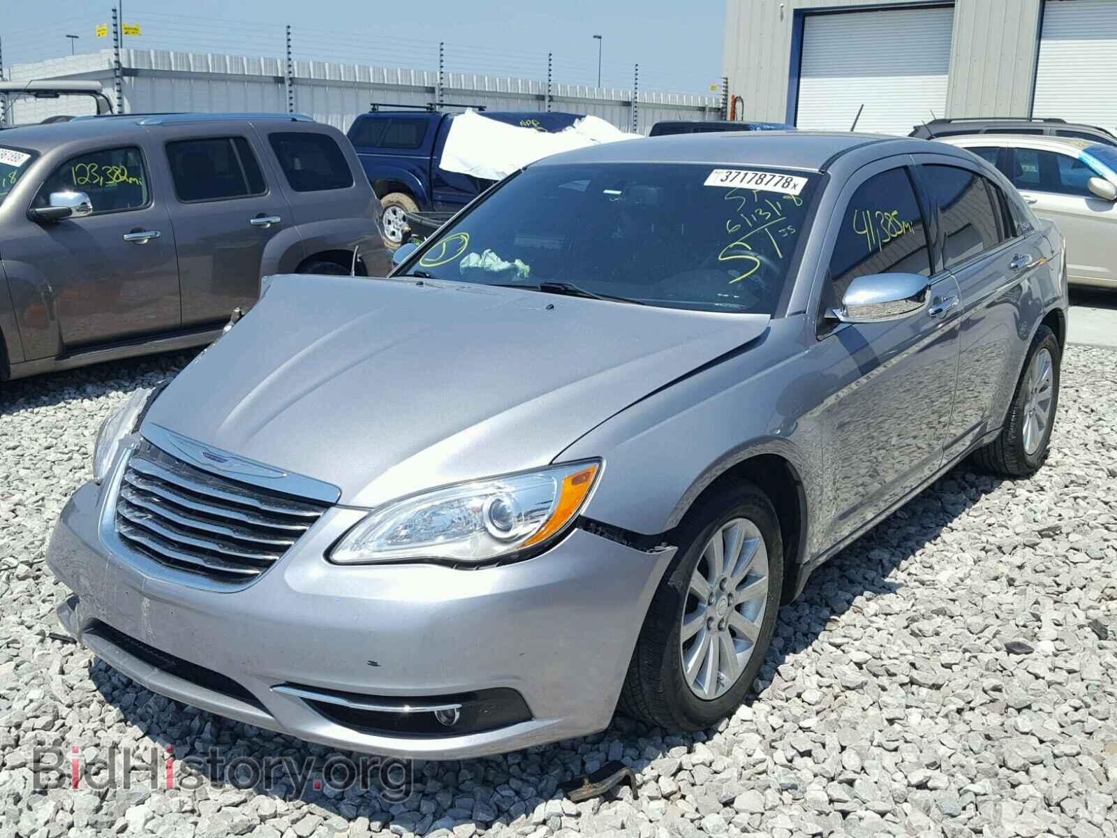 2014 CHRYSLER 200 - VIN: 1C3CCBCG5EN179319 - Фото 2