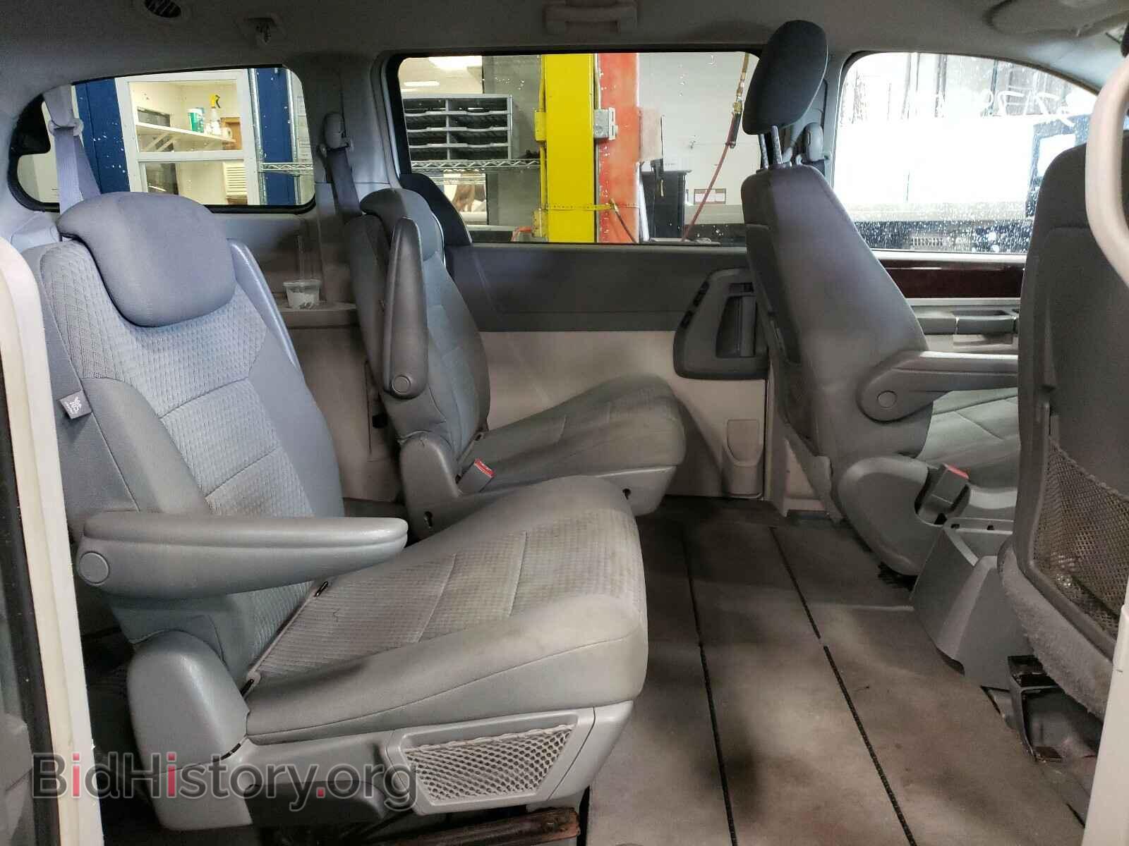2010 CHRYSLER MINIVAN - VIN: 2A4RR5D14AR109267 - Фото 6