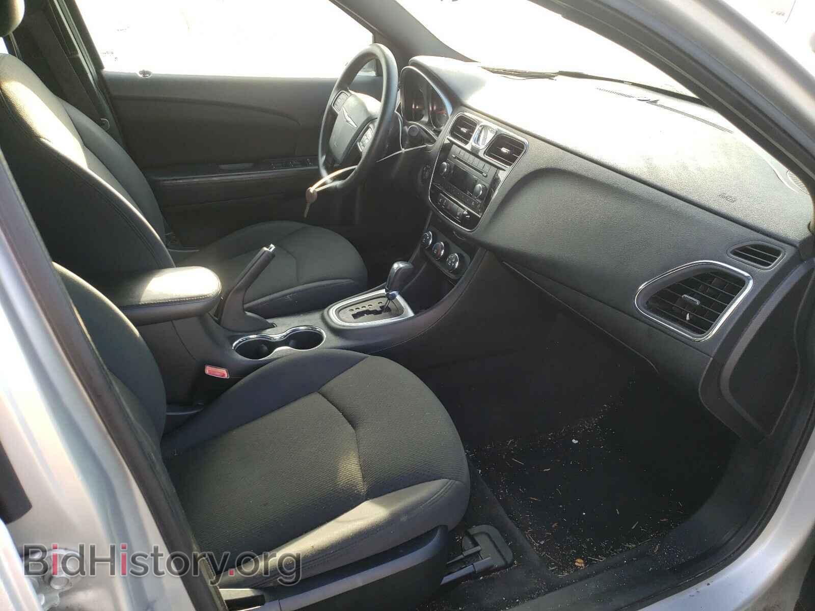 2011 CHRYSLER 200 - VIN: 1C3BC4FB8BN515550 - Фото 5