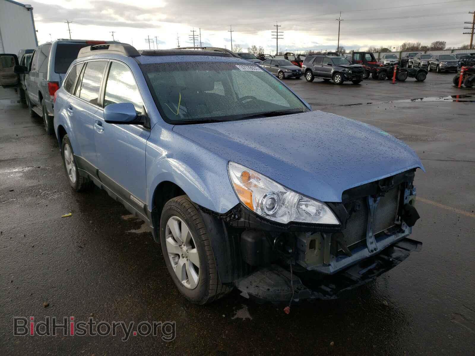 Photo 4S4BRBGC2B3324770 - SUBARU OUTBACK 2011