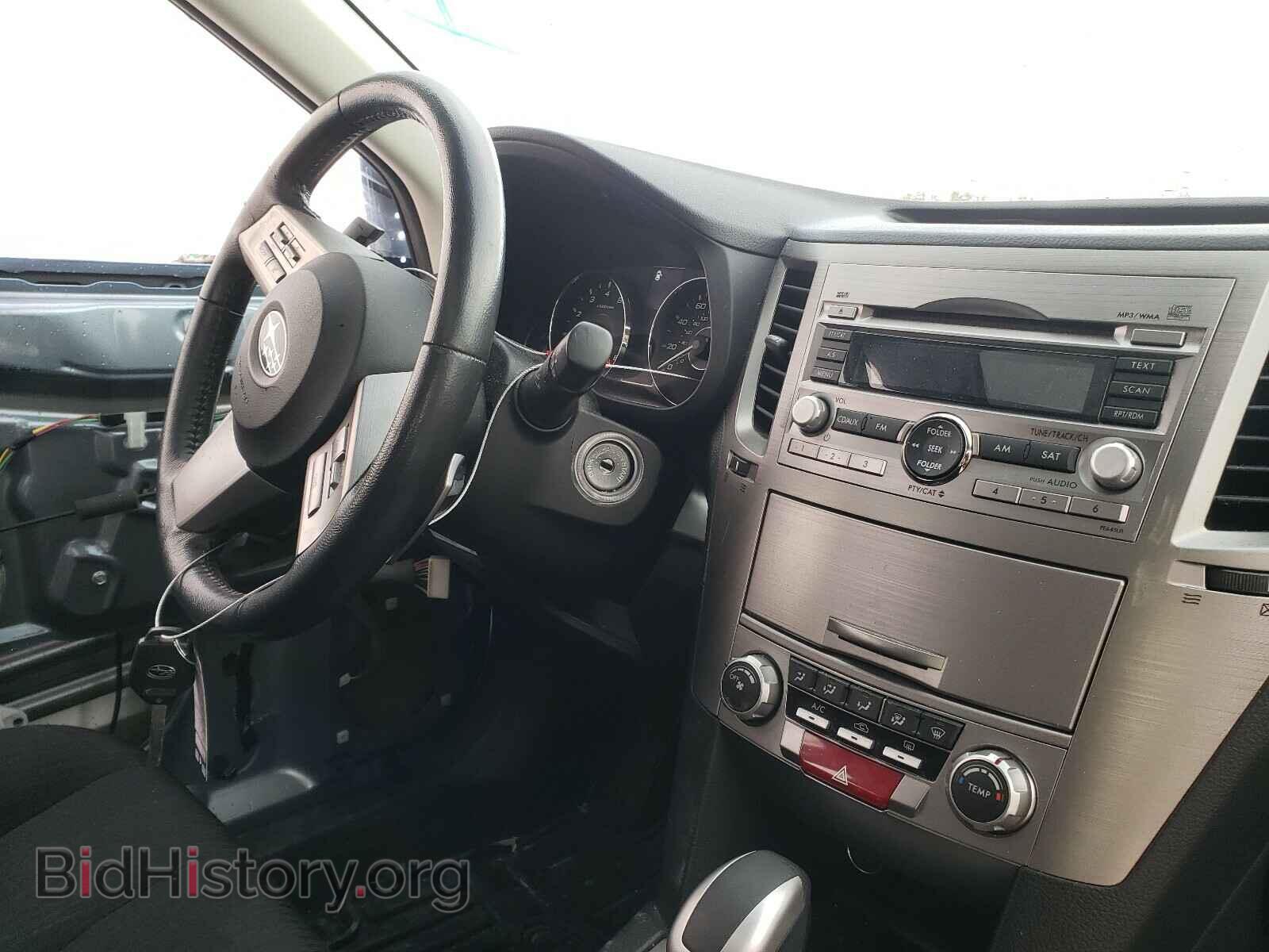 2011 SUBARU OUTBACK - VIN: 4S4BRBGC2B3324770 - Photo 9