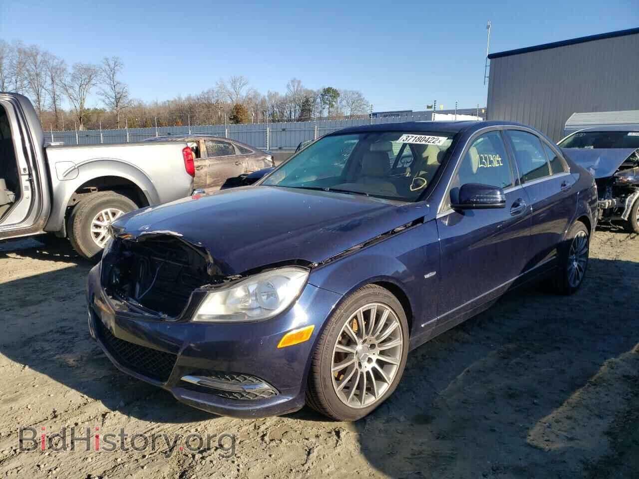 2012 MERCEDES-BENZ C-CLASS - VIN: WDDGF4HB3CA665280 - Фото 2