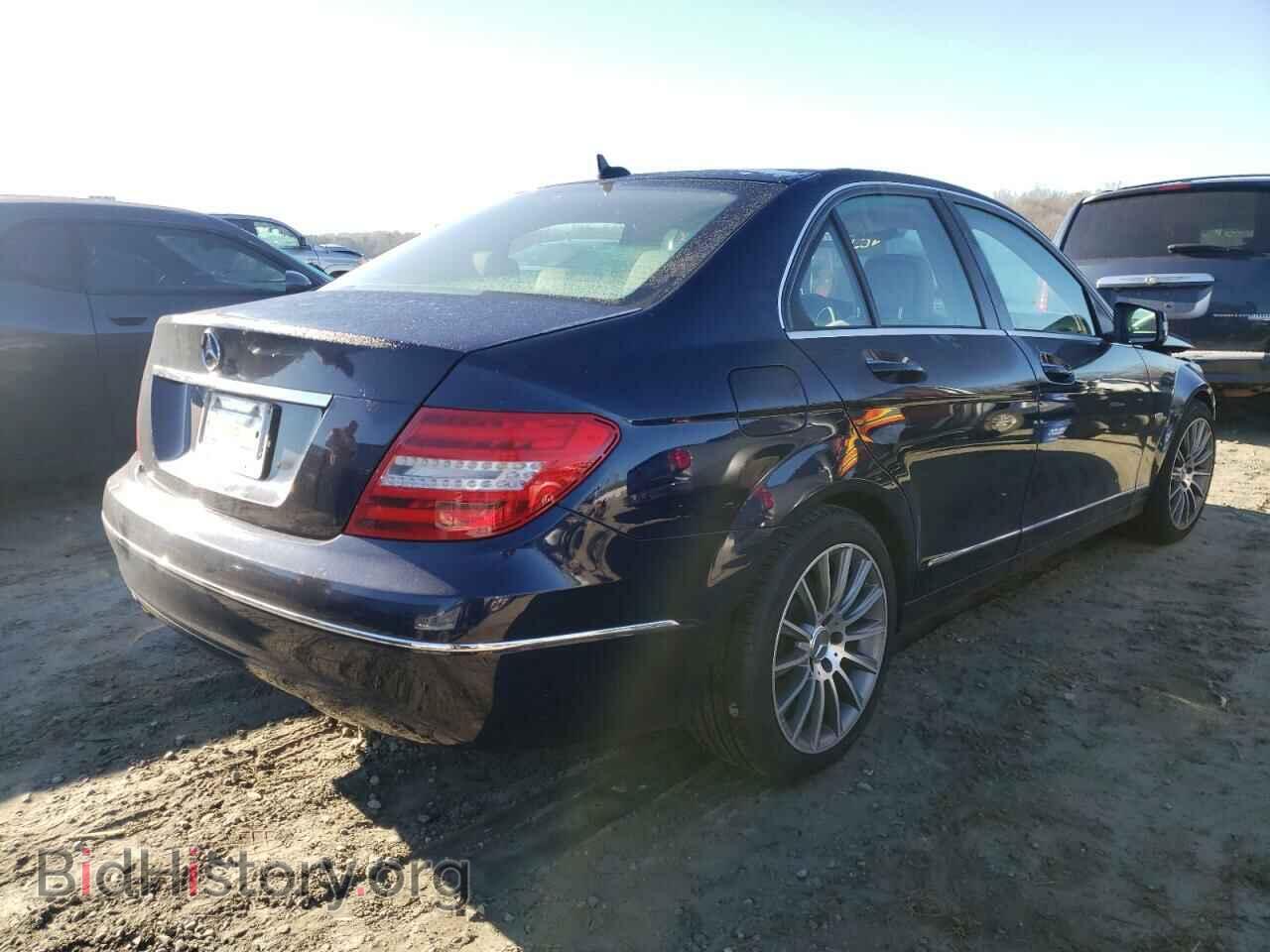 2012 MERCEDES-BENZ C-CLASS - VIN: WDDGF4HB3CA665280 - Фото 4