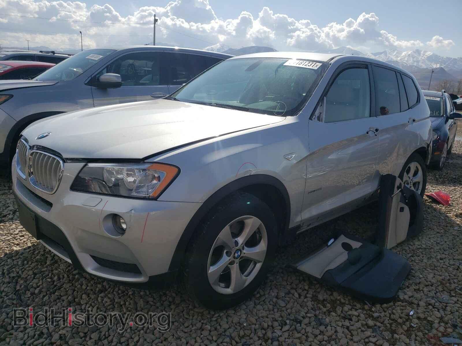 2011 BMW X3 - VIN: 5UXWX5C52BLW14252 - Фото 2