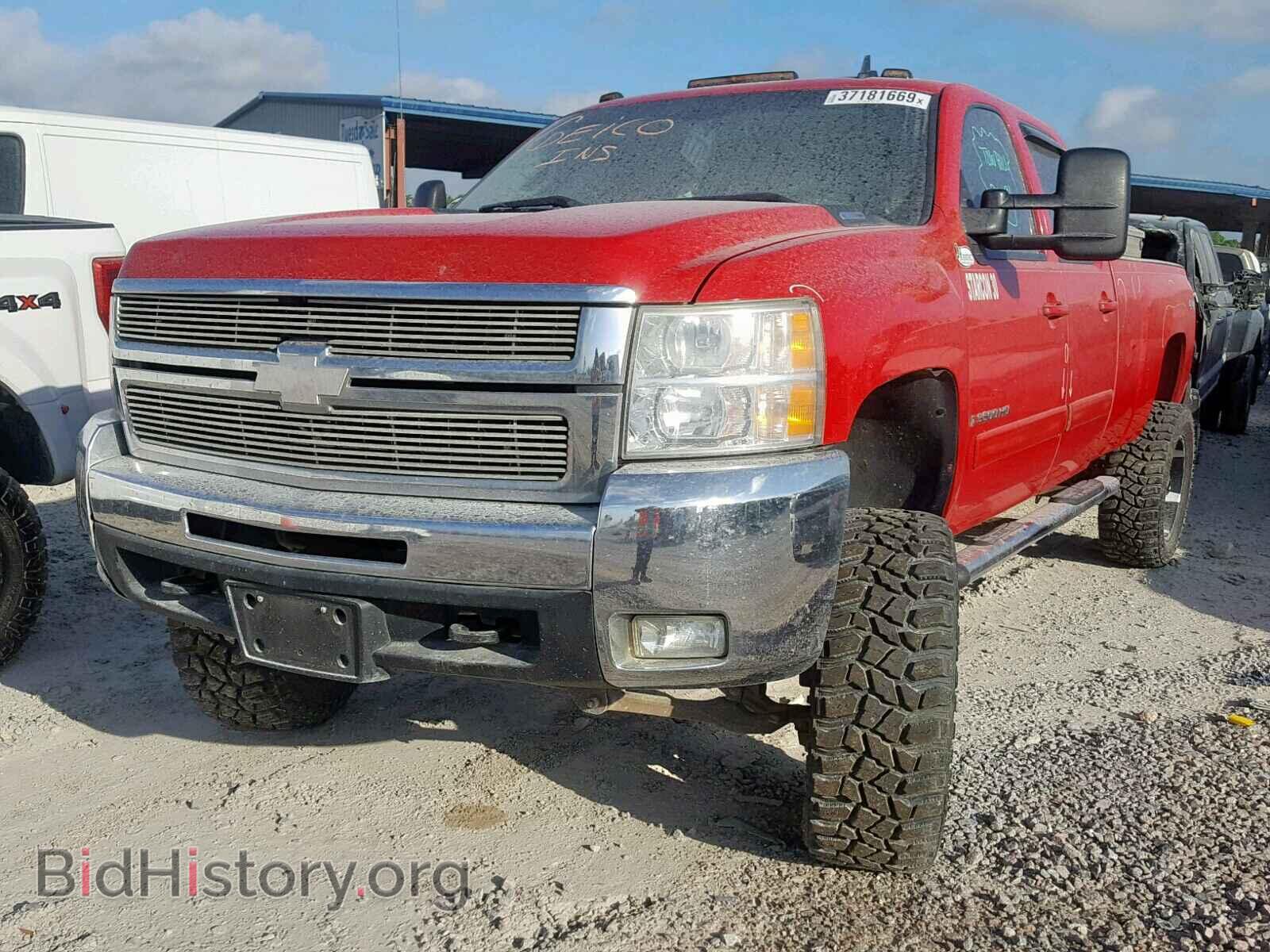 2008 CHEVROLET SILVERADO - VIN: 1GCHK33688F153538 - Фото 2
