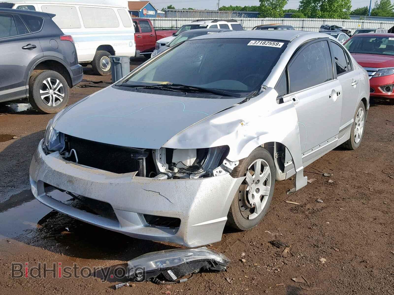 2010 HONDA CIVIC LX - VIN: 2HGFA1F59AH323400 - Фото 2