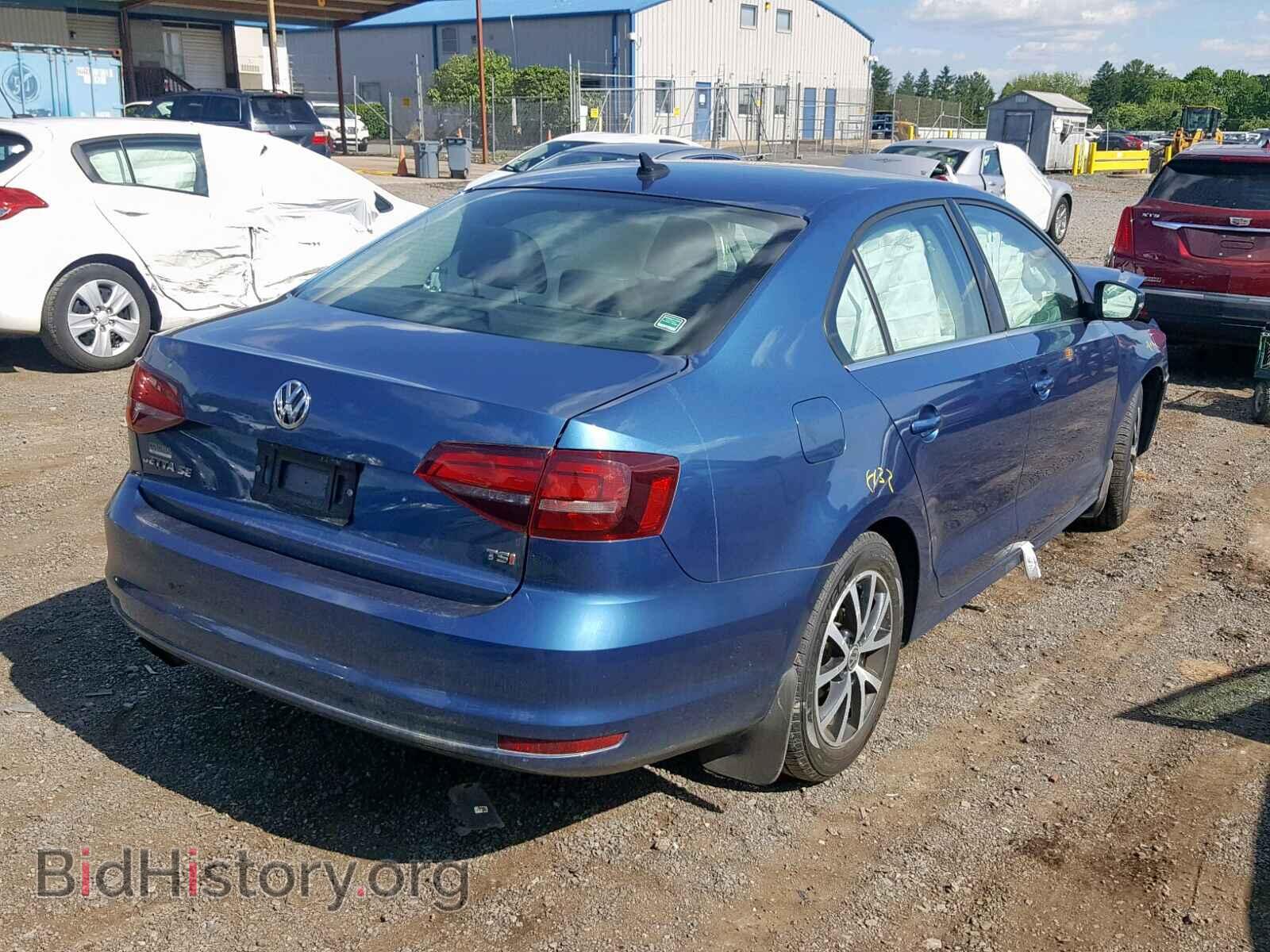 2017 VOLKSWAGEN JETTA - VIN: 3VWDB7AJ9HM219203 - Фото 4
