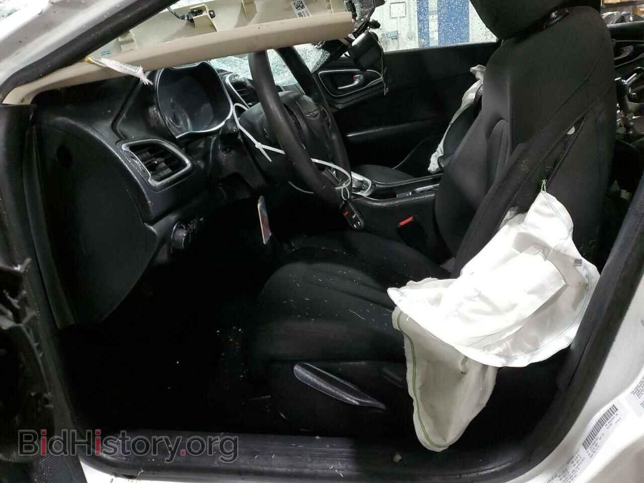 2016 CHRYSLER 200 - VIN: 1C3CCCAB4GN145811 - Фото 7