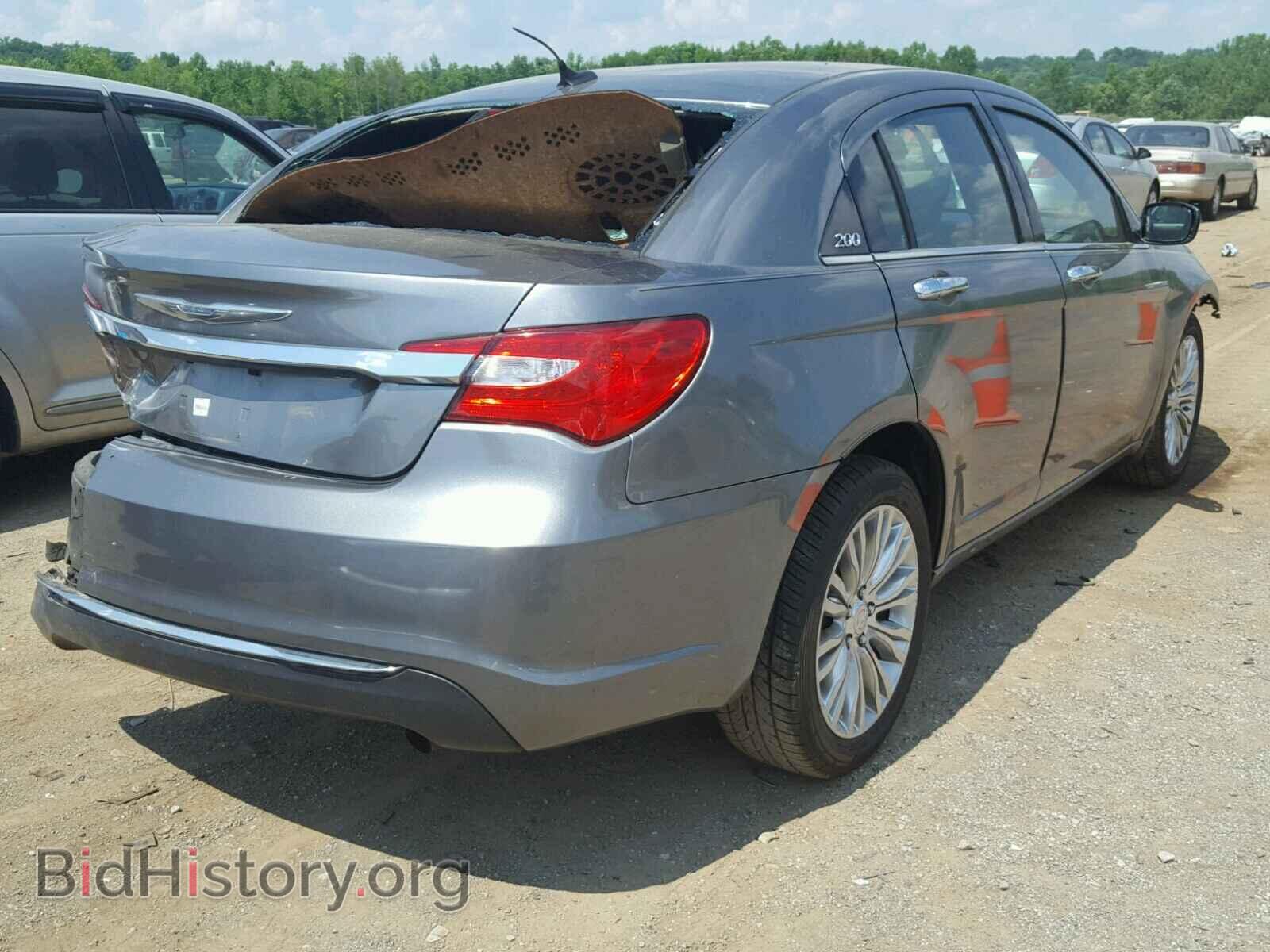 2012 CHRYSLER 200 - VIN: 1C3CCBCB9CN302556 - Фото 4