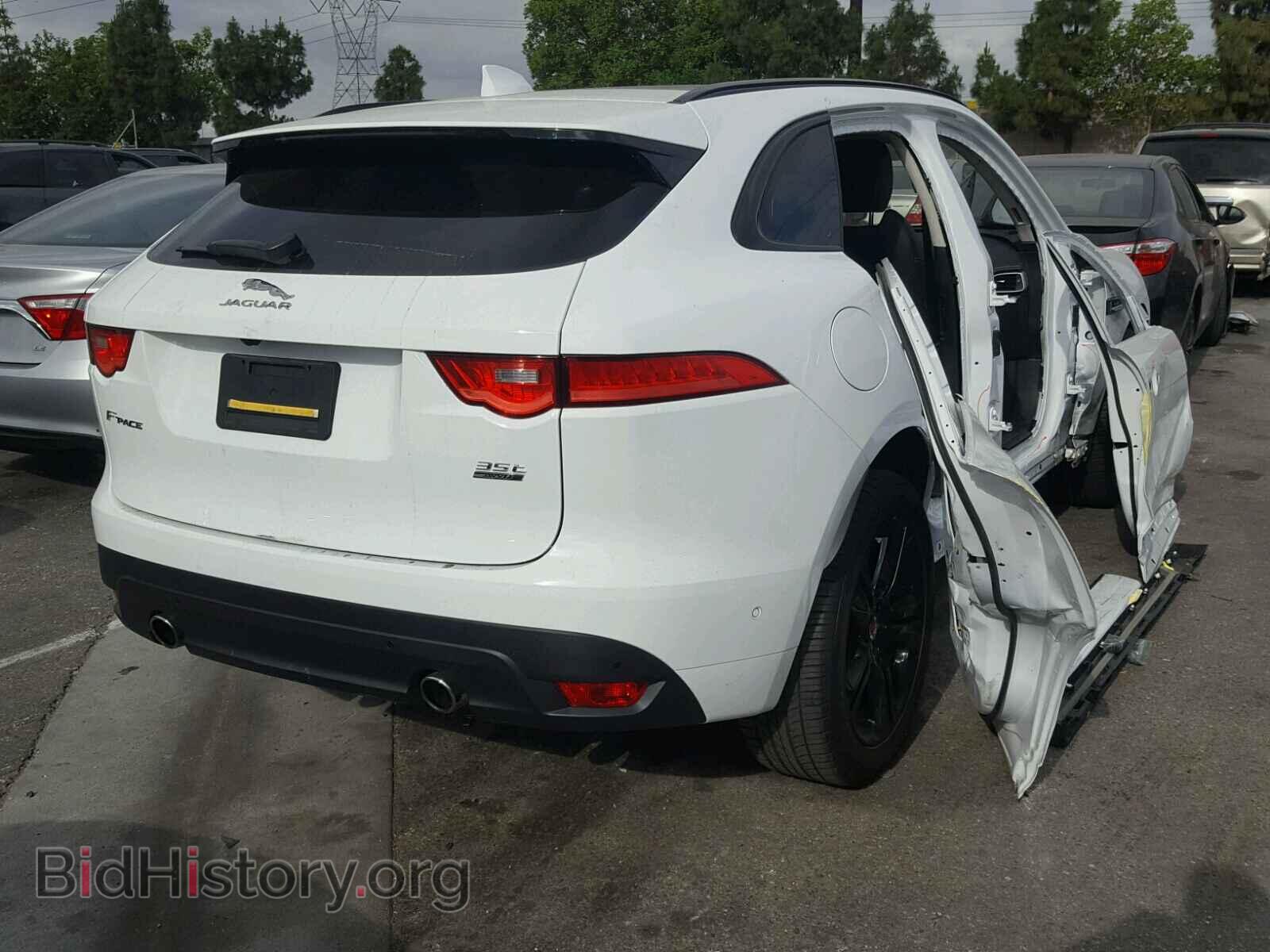 2017 JAGUAR F-PACE - VIN: SADCL2BV5HA080379 - Фото 4