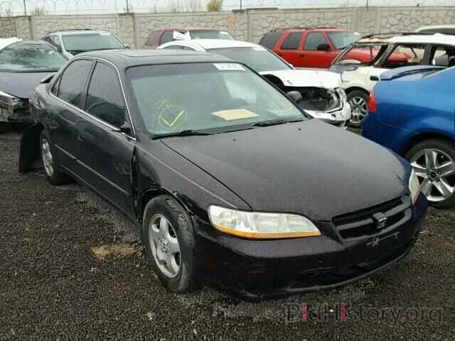 Photo 1HGCG1658XA056890 - HONDA ACCORD 1999