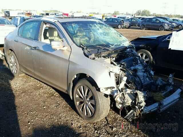 Photo 1HGCR2F87DA278083 - HONDA ACCORD 2013