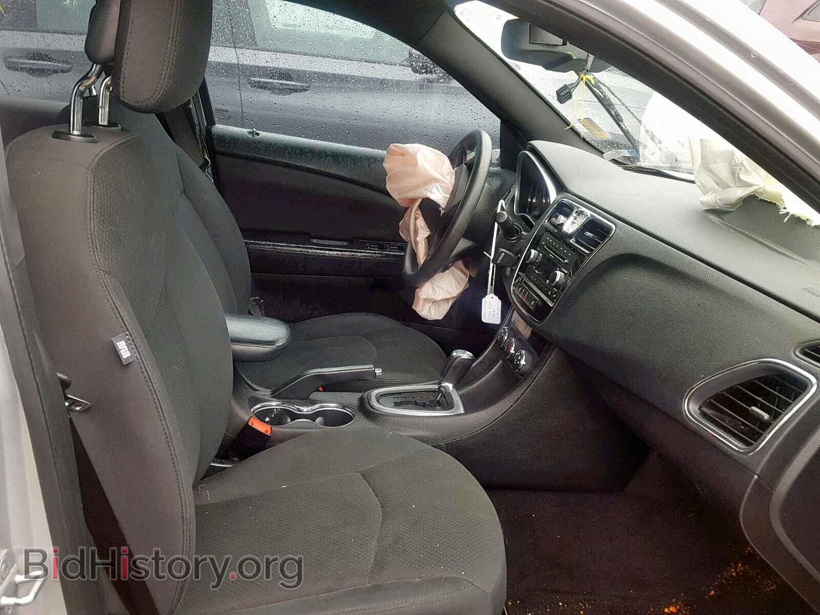 2011 CHRYSLER 200 - VIN: 1C3BC4FG4BN532390 - Фото 5