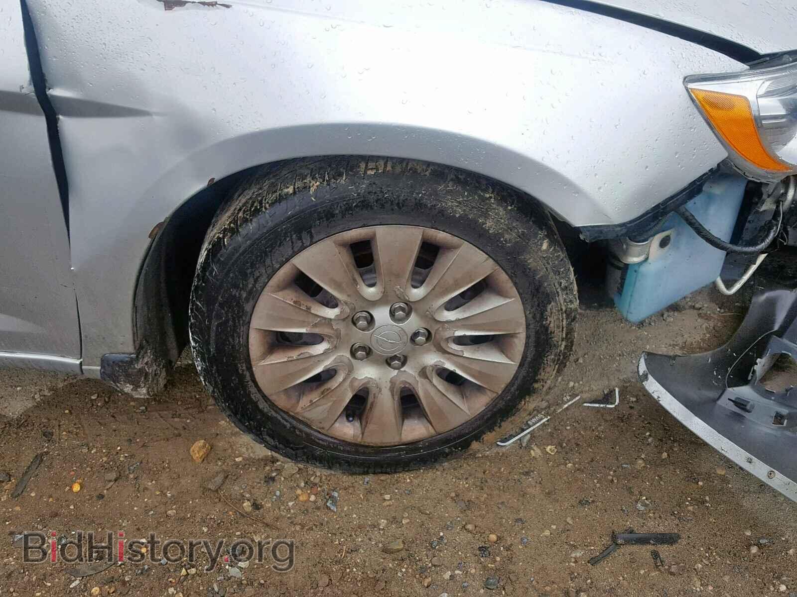 2011 CHRYSLER 200 - VIN: 1C3BC4FG4BN532390 - Фото 9
