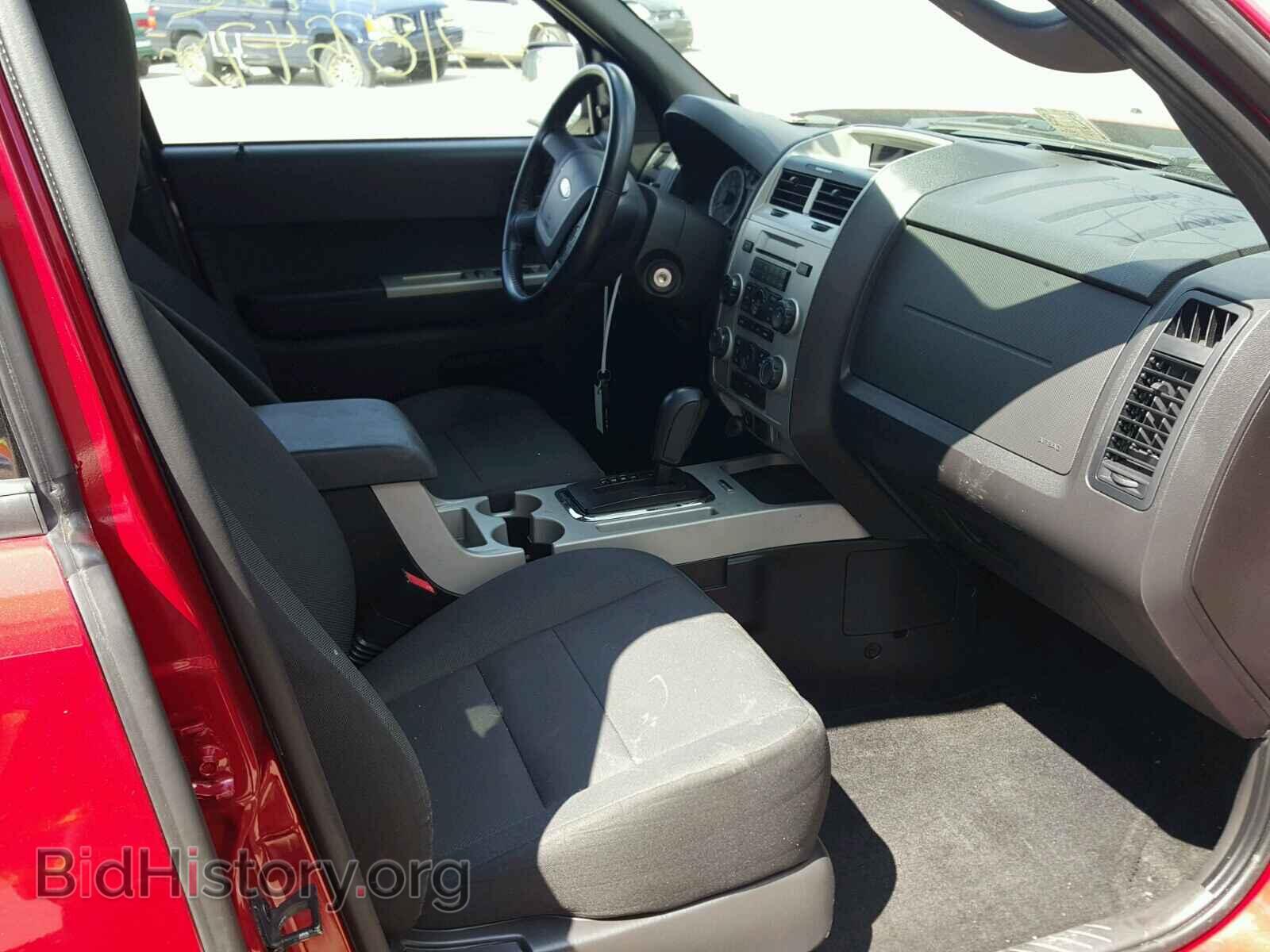 Фотография 1FMCU0DG9BKA31730 - FORD ESCAPE 2011