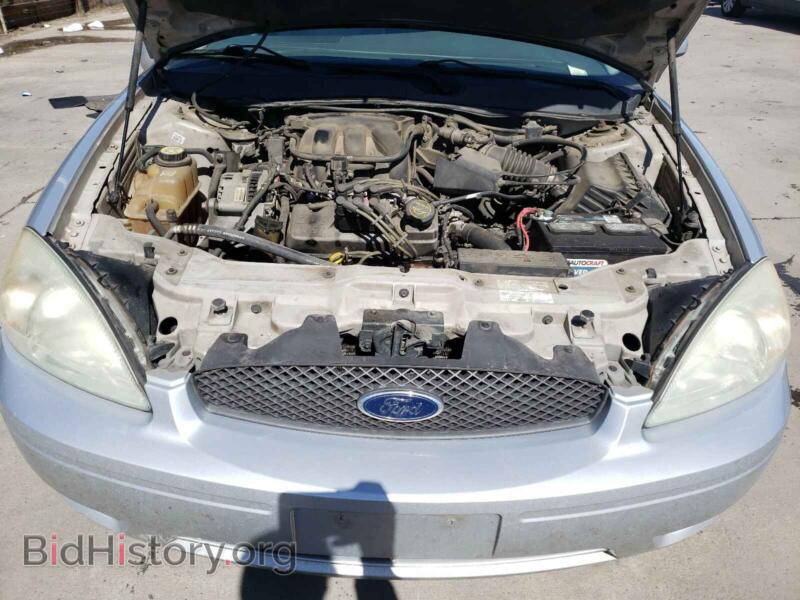 2006 Ford TAURUS (VIN 1FAFP56U66A173124) — photo 7 of 10