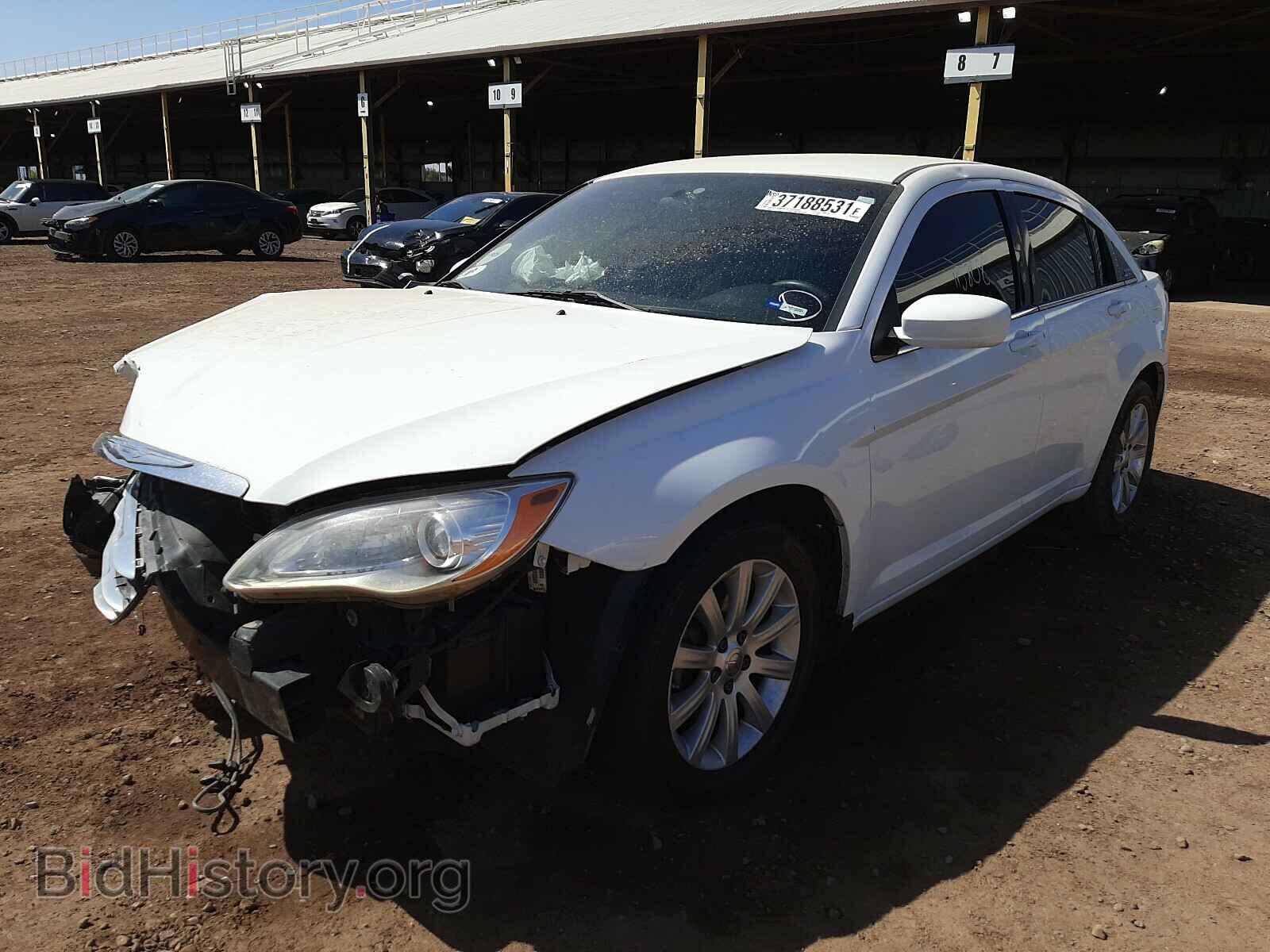 2013 CHRYSLER 200 - VIN: 1C3CCBBB6DN696293 - Фото 2