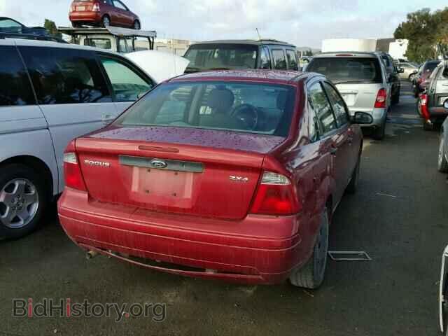 2005 FORD FOCUS - VIN: 1FAFP34N25W203110 - Фото 4