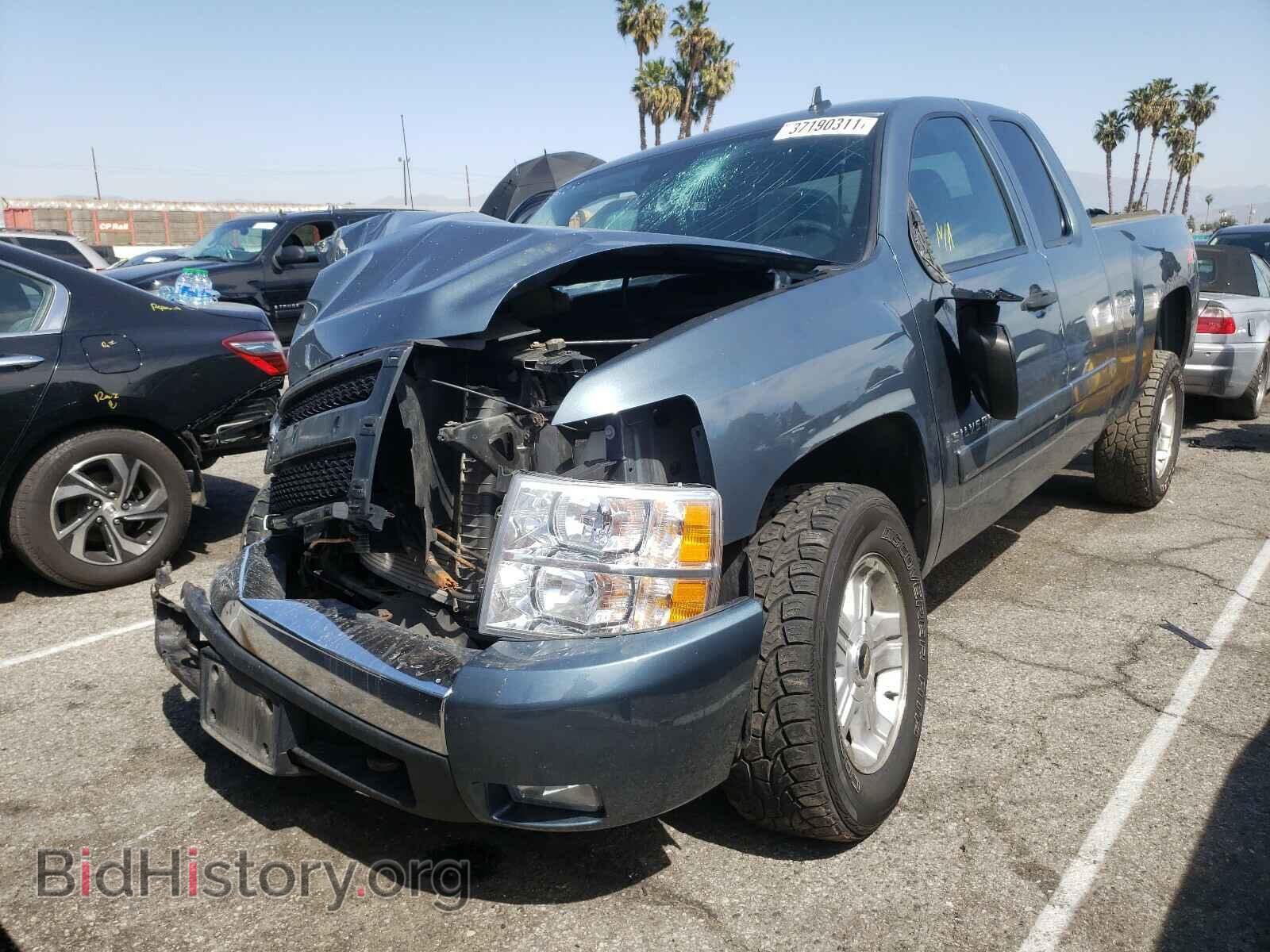 2008 CHEVROLET SILVERADO - VIN: 2GCEK190081219680 - Фото 2