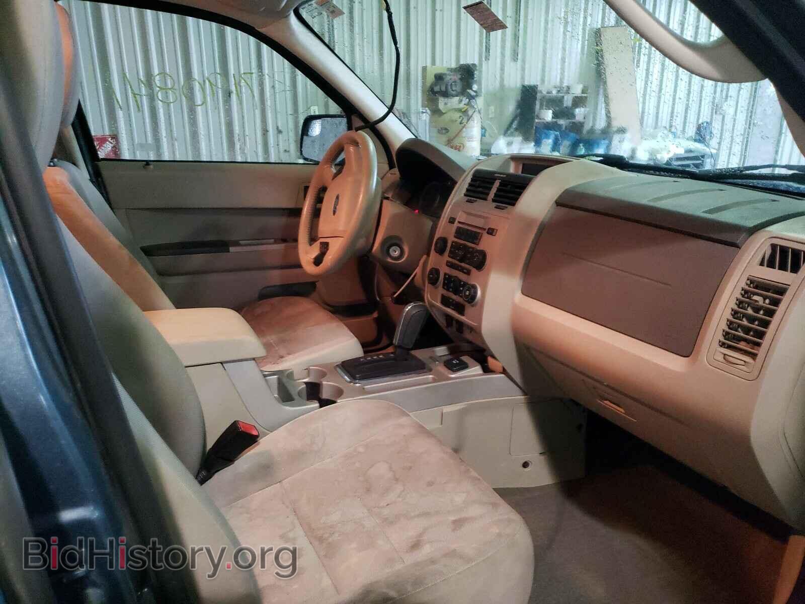 2011 FORD ESCAPE - VIN: 1FMCU5K30BKC01177 - Фото 5