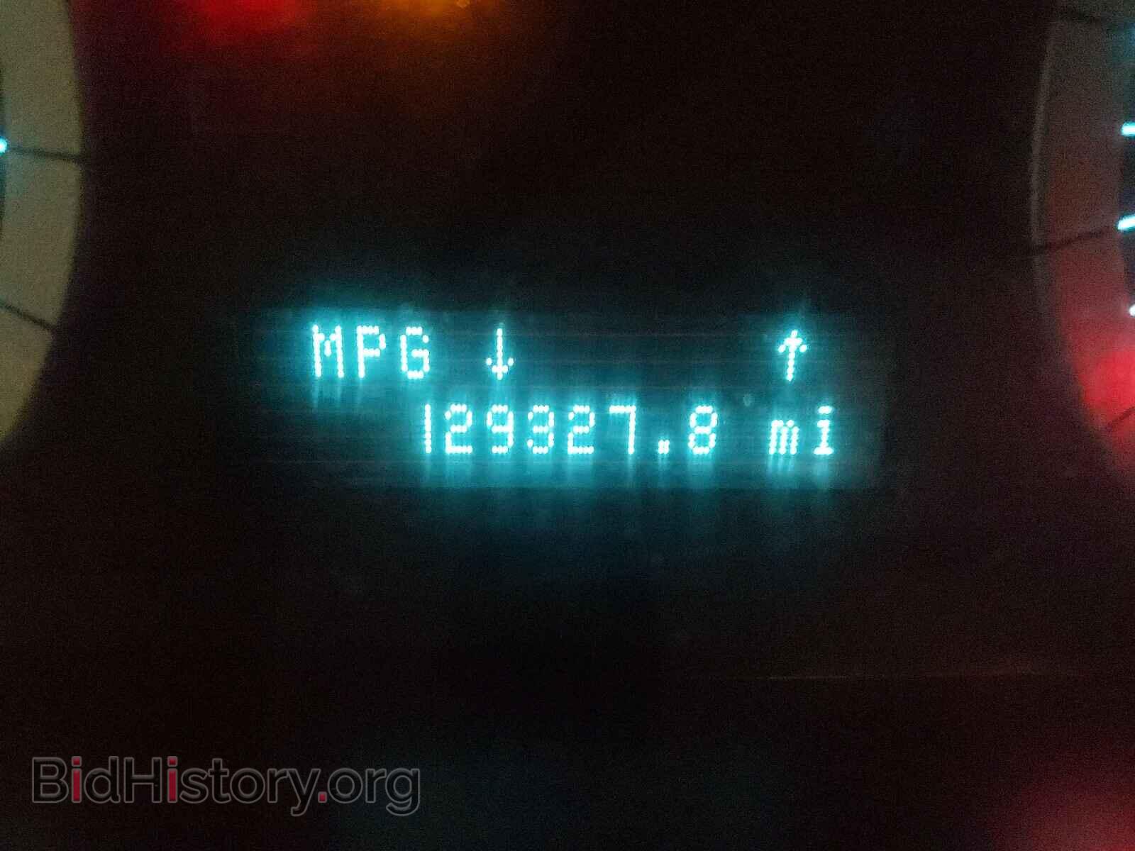 2011 FORD ESCAPE - VIN: 1FMCU5K30BKC01177 - Фото 8
