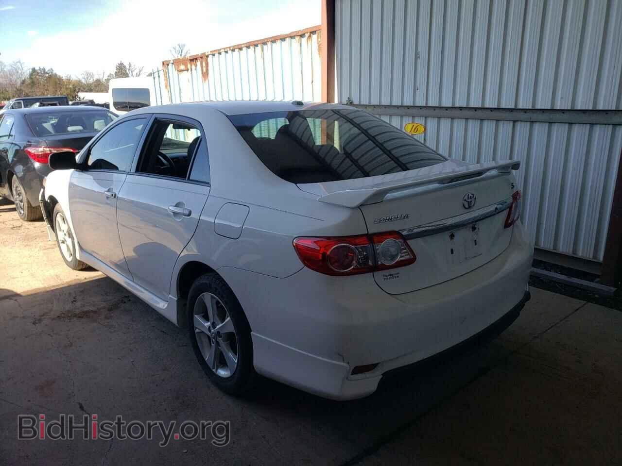 2011 TOYOTA COROLLA - VIN: 2T1BU4EEXBC663514 - Фото 3