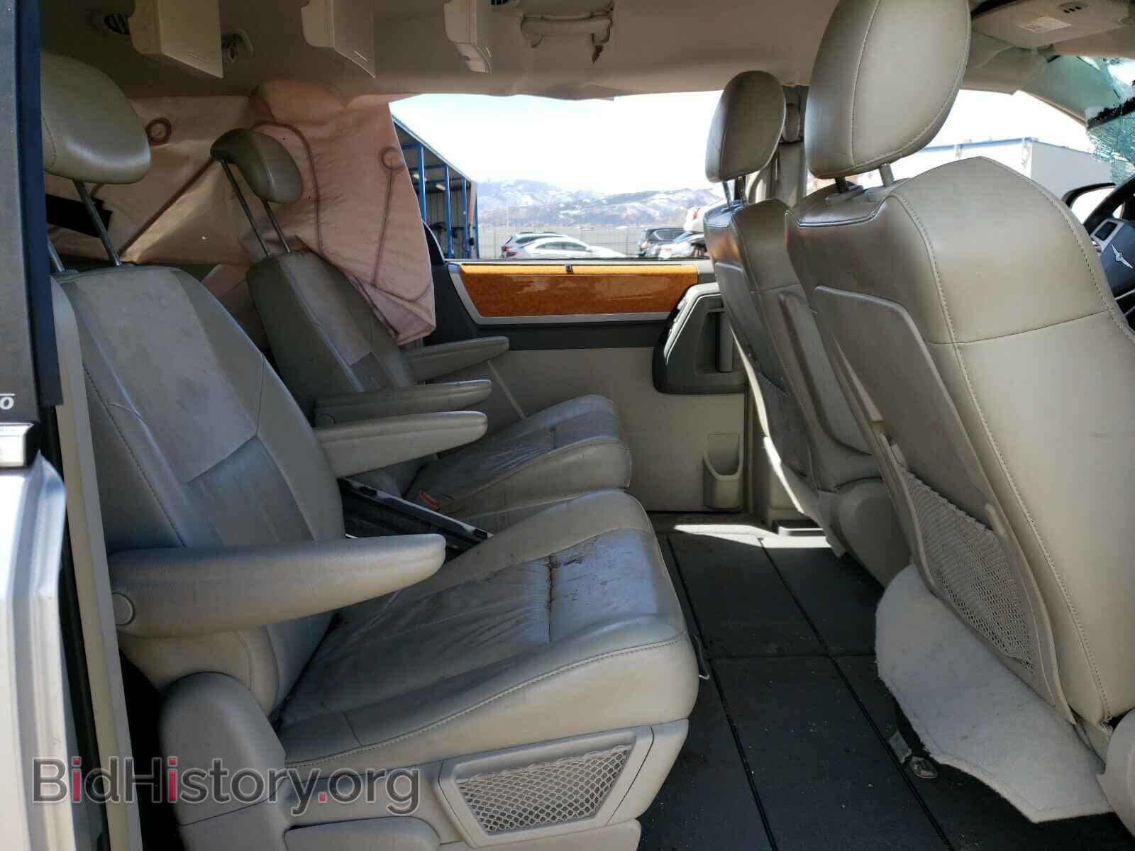 2010 CHRYSLER MINIVAN - VIN: 2A4RR6DX4AR127732 - Фото 6