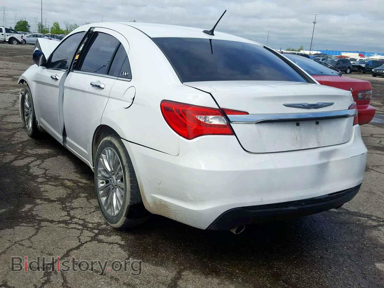 2011 CHRYSLER 200 - VIN: 1C3BC2FG0BN581459 - Фото 3