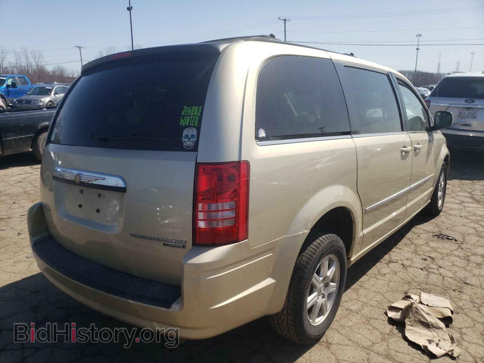 2010 CHRYSLER MINIVAN - VIN: 2A4RR5D10AR386756 - Фото 4