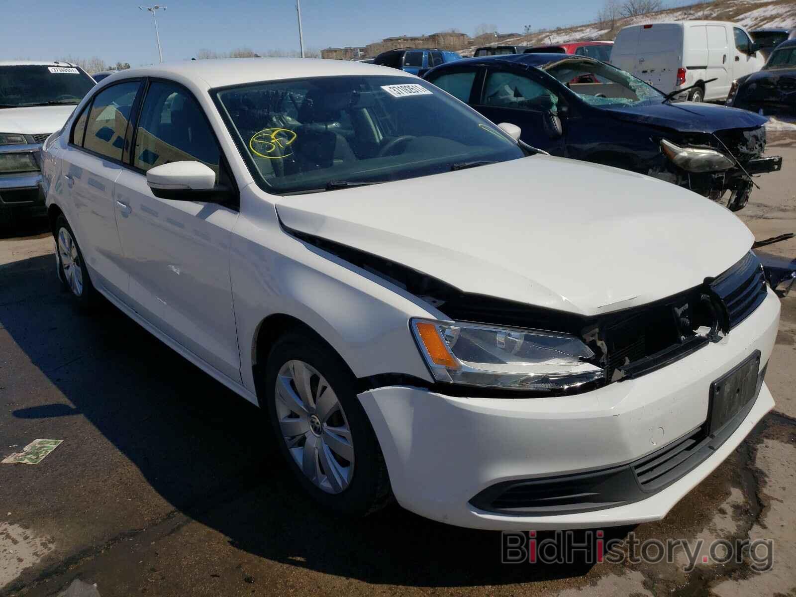 Photo 3VWD17AJ3EM390818 - VOLKSWAGEN JETTA 2014