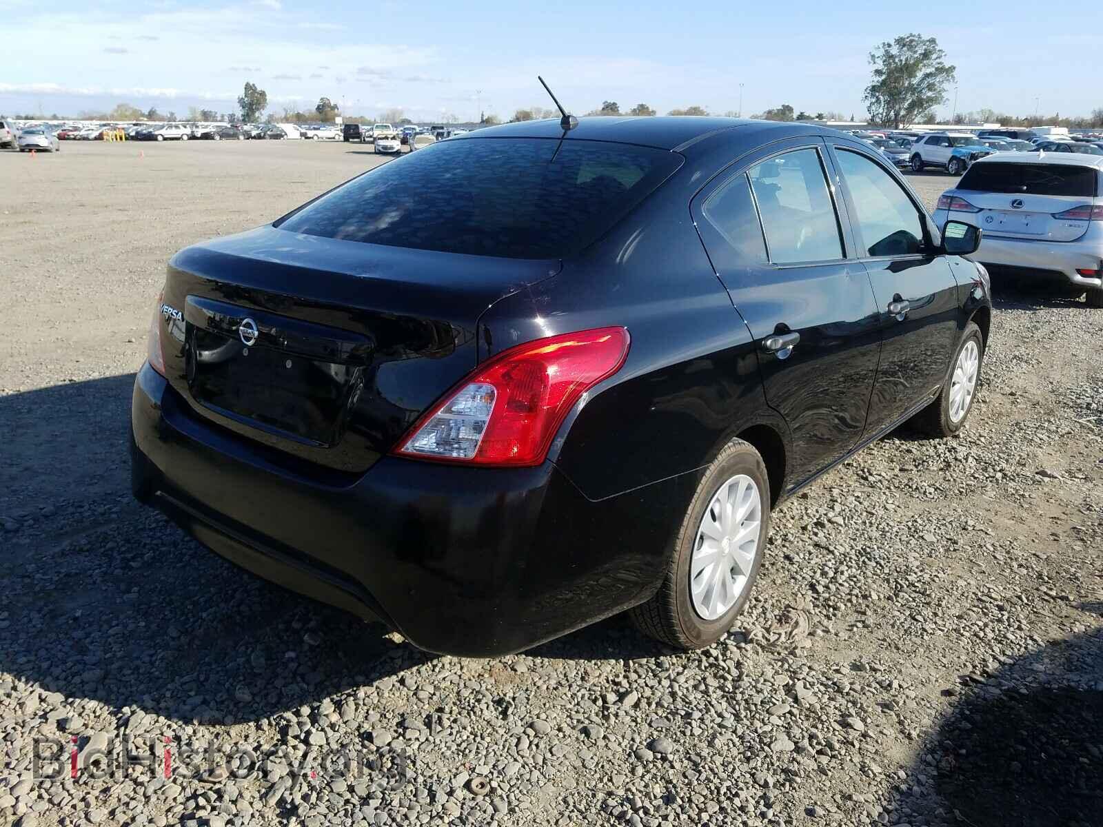 2016 NISSAN VERSA - VIN: 3N1CN7AP1GL878345 - Photo 4