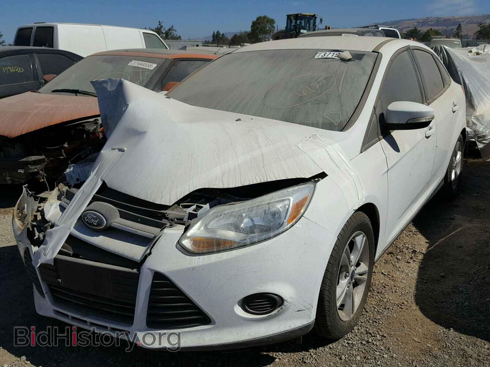 2014 FORD FOCUS - VIN: 1FADP3F27EL266652 - Photo 2