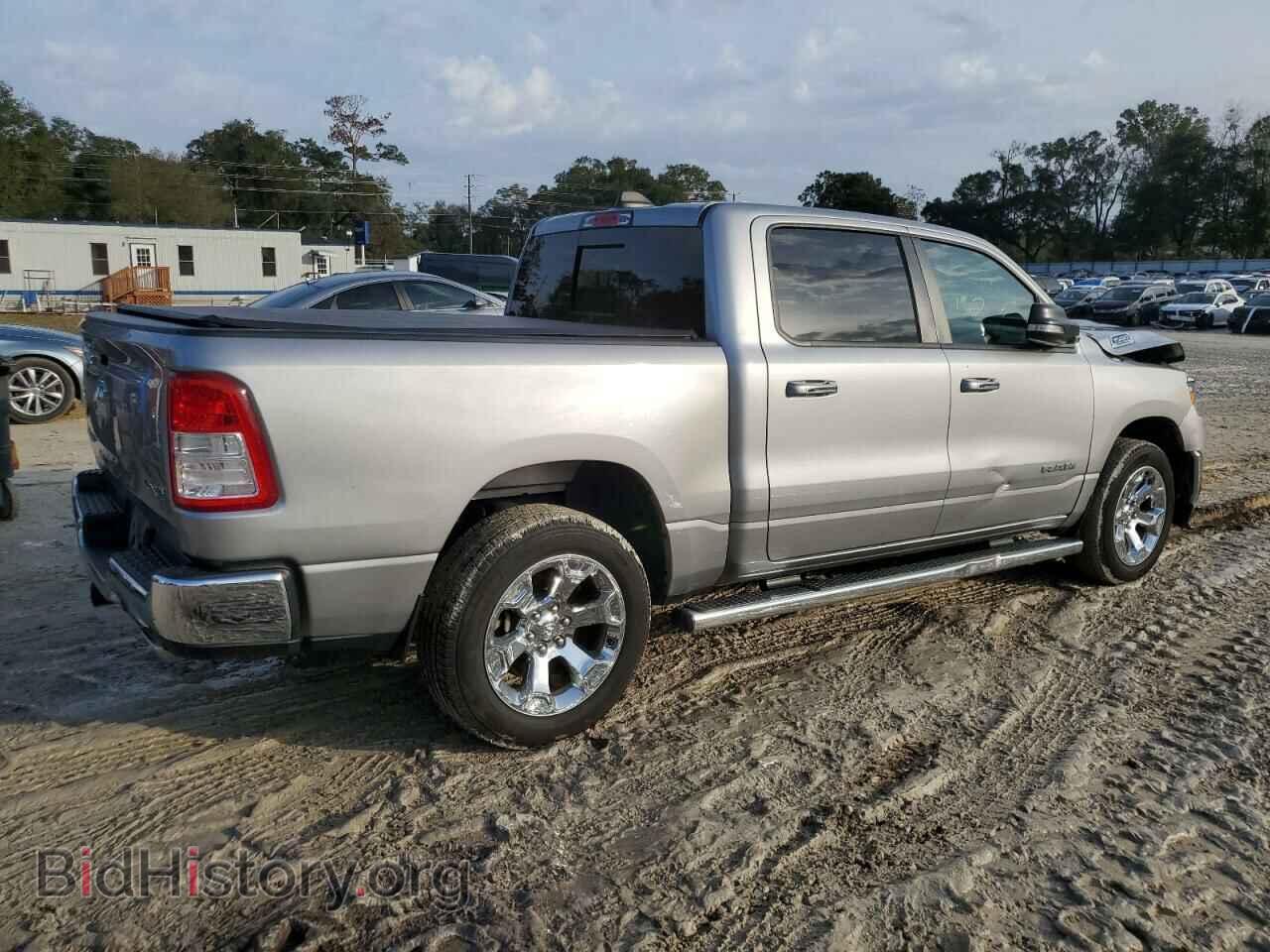 2020 RAM 1500 - VIN: 1C6SRFFT9LN102687 - Фото 3