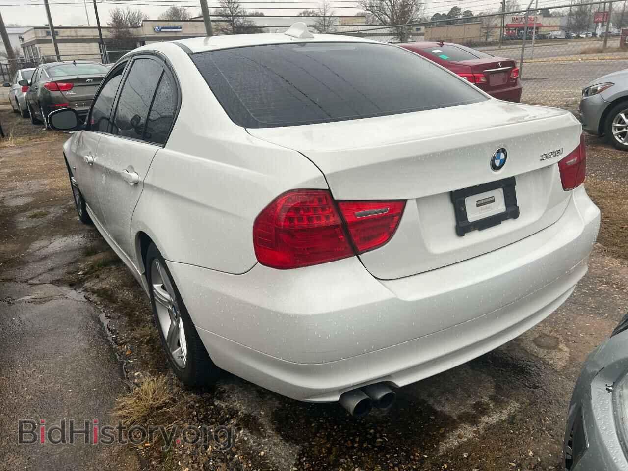 2009 BMW 3 SERIES - VIN: WBAPH73539E127586 - Photo 3