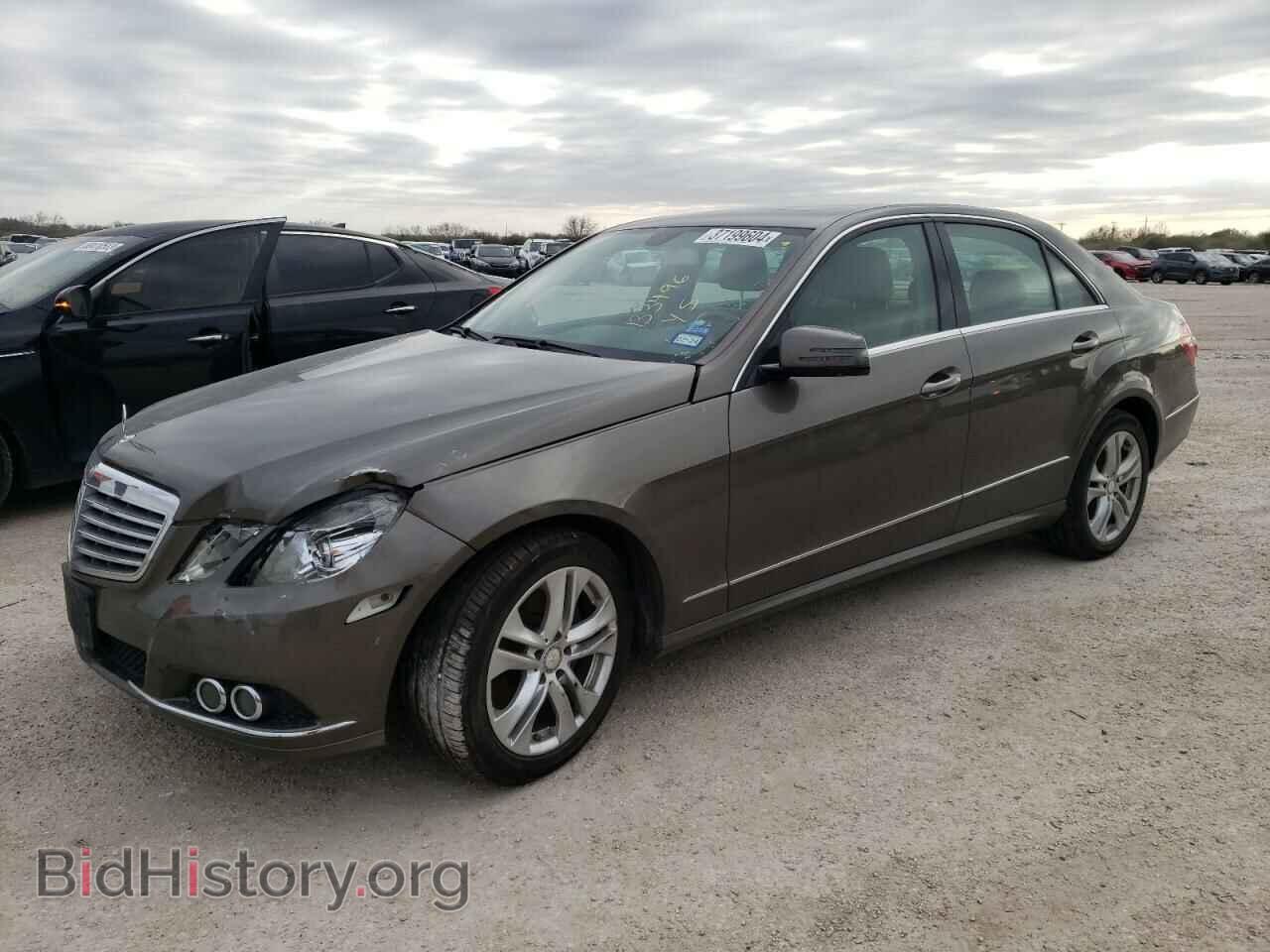 Фотография WDDHF5GB0BA421368 - MERCEDES-BENZ E-CLASS 2011