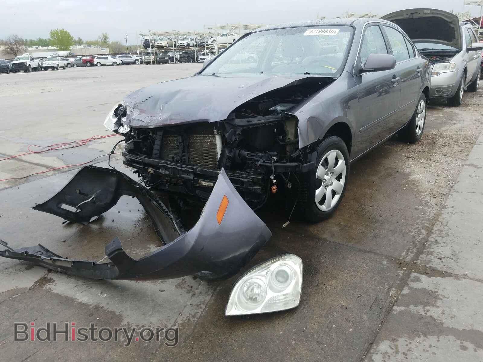 2008 KIA OPTIMA - VIN: KNAGE123285195902 - Фото 2