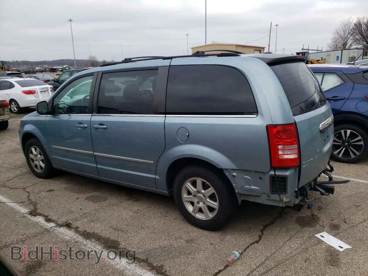2010 CHRYSLER MINIVAN - VIN: 2A4RR8DX7AR377221 - Photo 2