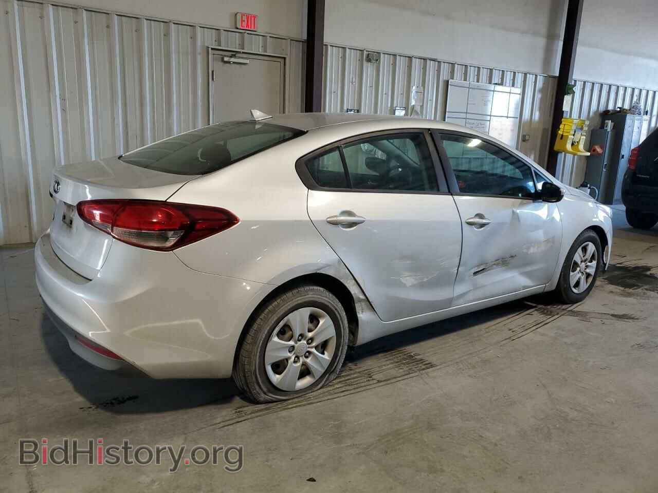 2017 KIA FORTE - VIN: 3KPFK4A74HE068330 - Фото 3