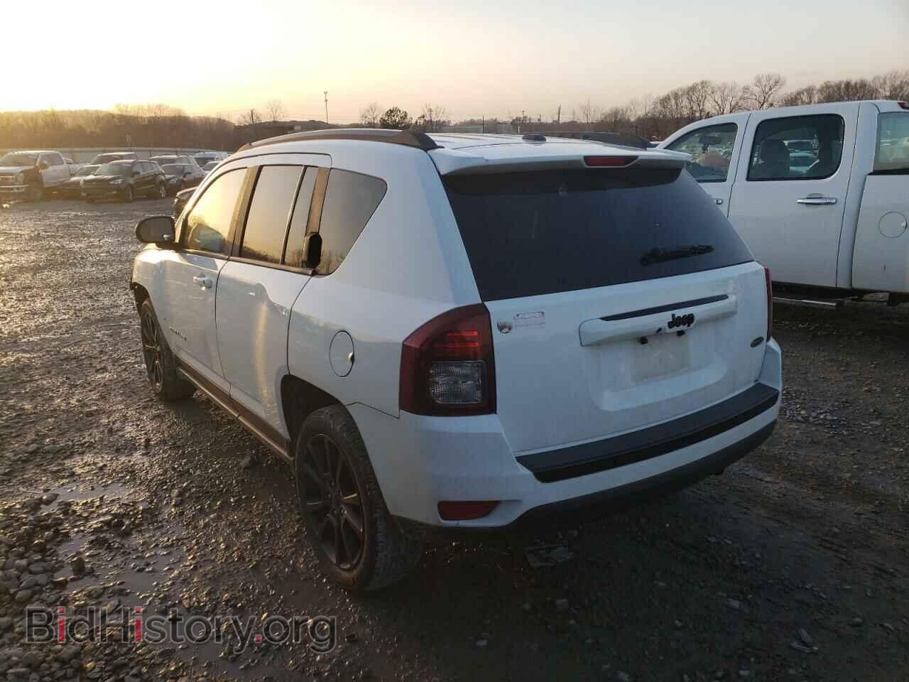 2014 JEEP COMPASS - VIN: 1C4NJCBA7ED666427 - Фото 2